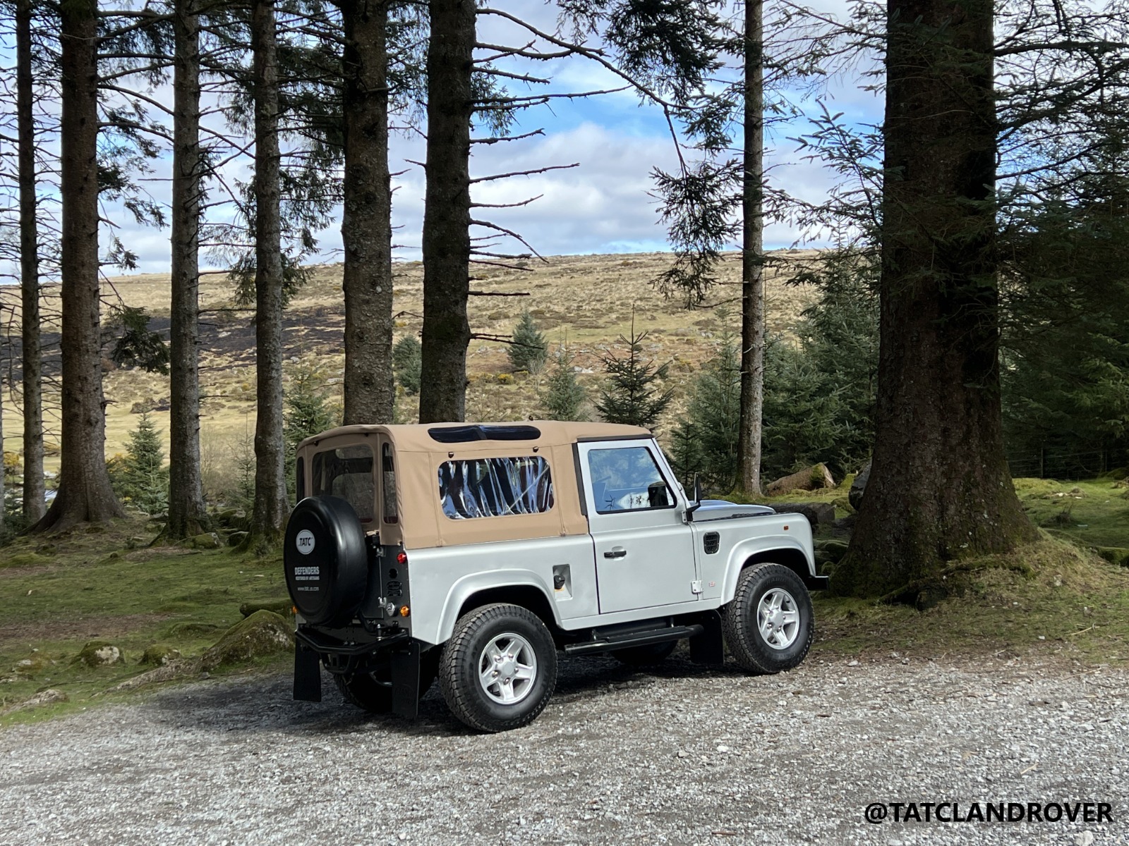 90" XS Hood Sand (inc Belt Rail & Tail Gate Bar)