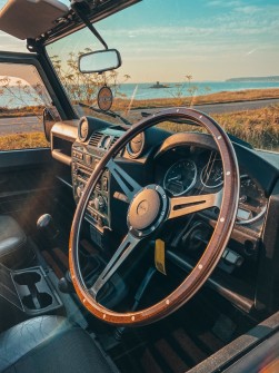 Evander Black Steering Wheel