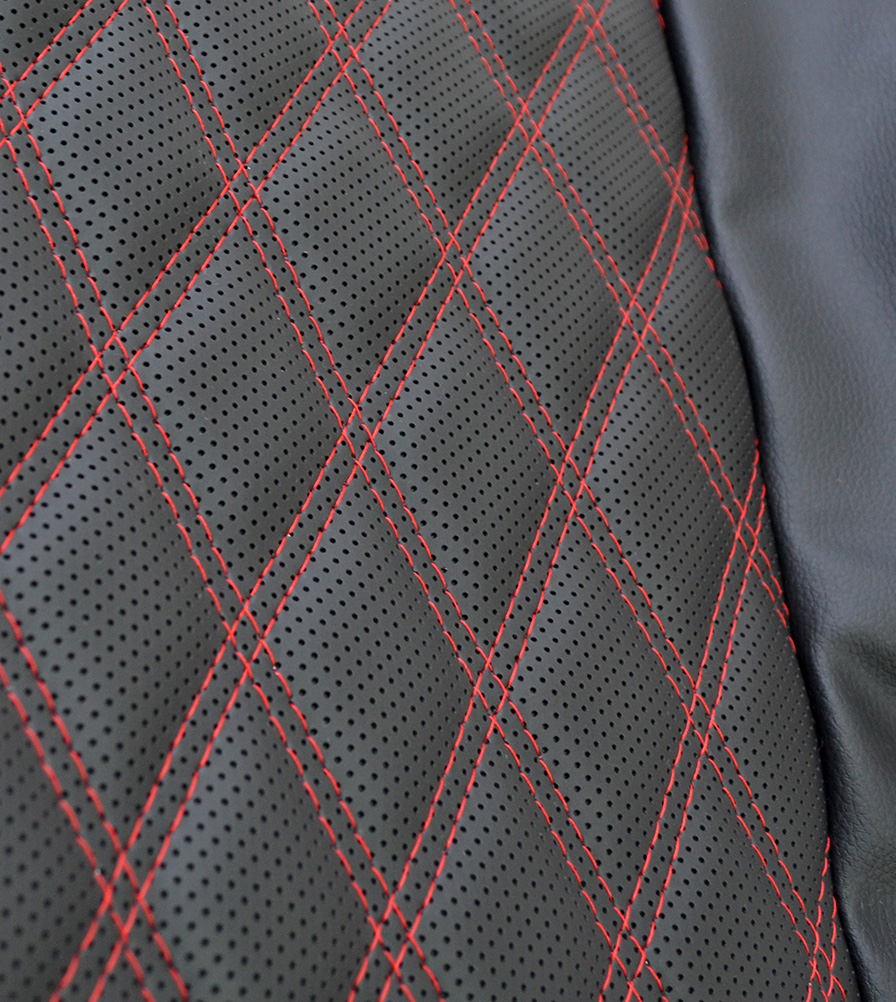 Exmoor Trim Diamond Red XS Defender Swatch Exmoor Trim Diamond Red XS Defender Swatch